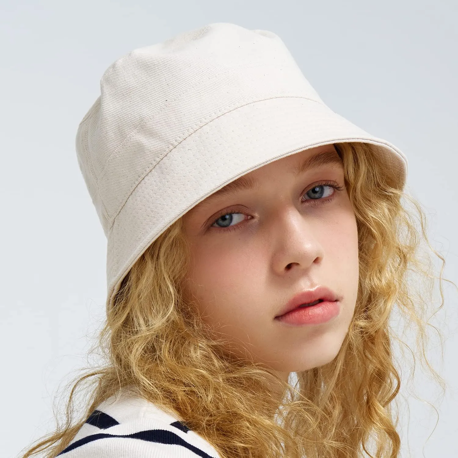 Daily Short Brim Bucket Hat