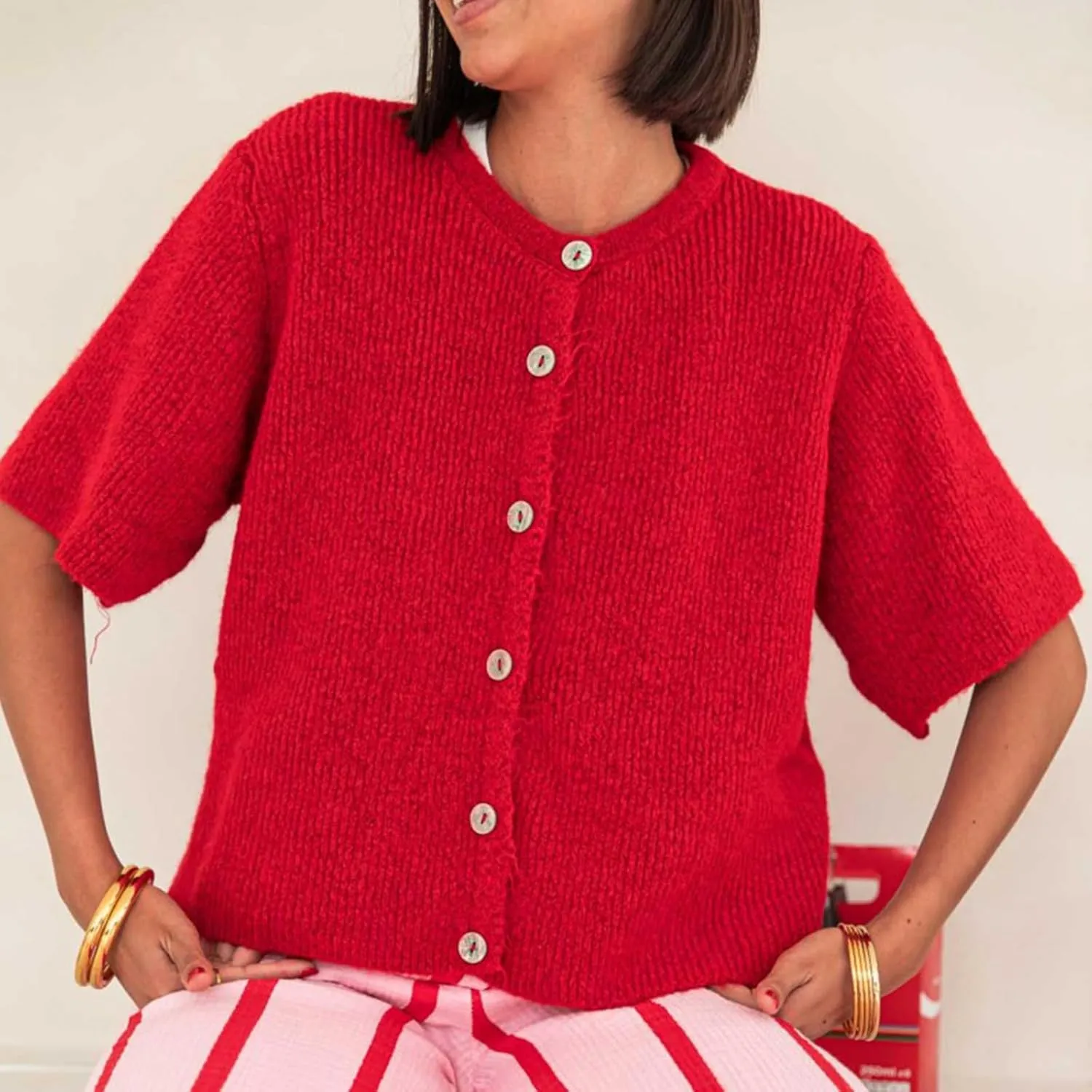 Womens Button Up Short Sleeve Cardigans Sweater Cropped Lightweight Round Neck Elegant Knit Tops with Pockets